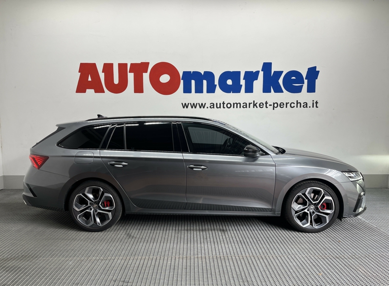 veicoli_scheda.php?AUTO_VEICOLOPage=9&IDVEICOLO=1S10984