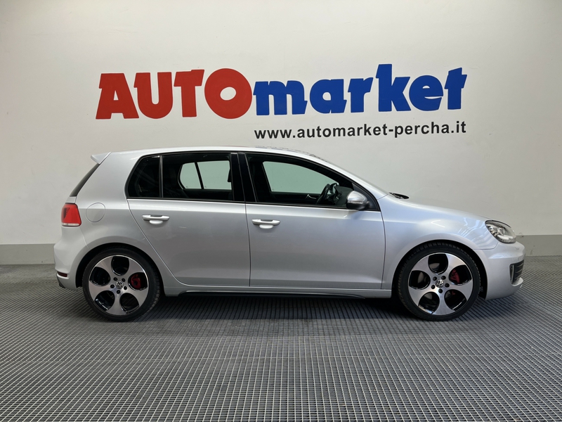 veicoli_scheda.php?AUTO_VEICOLOPage=12&locale=it&IDVEICOLO=1S11500