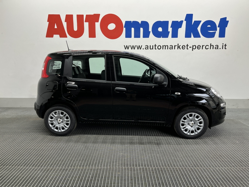 veicoli_scheda.php?AUTO_VEICOLOPage=3&locale=it&IDVEICOLO=1S11533