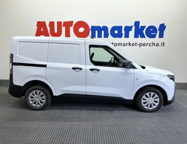 veicoli_commerciali_scheda.php?AUTO_VEICOLOPage=17&IDVEICOLO=1S11542