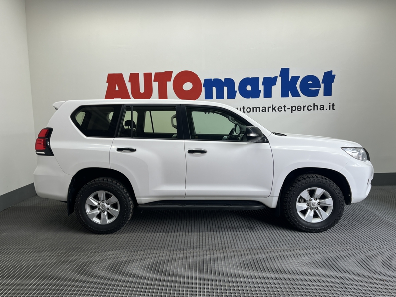 veicoli_scheda.php?AUTO_VEICOLOPage=2&locale=de&IDVEICOLO=1S11555