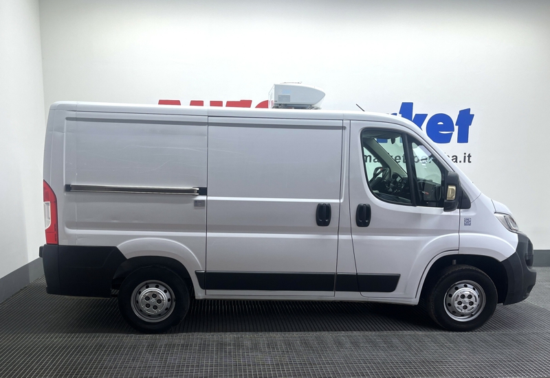 veicoli_commerciali_scheda.php?AUTO_VEICOLOPage=17&IDVEICOLO=1S11611