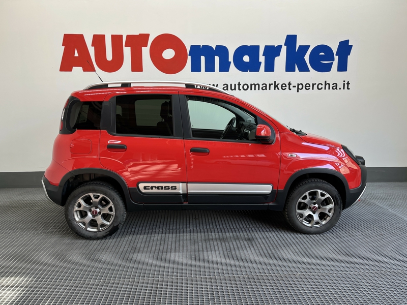 veicoli_scheda.php?AUTO_VEICOLOPage=4&locale=it&IDVEICOLO=1S11624