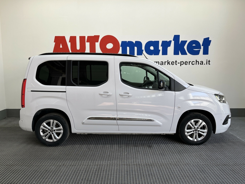 veicoli_scheda.php?AUTO_VEICOLOPage=6&locale=de&IDVEICOLO=1S11738