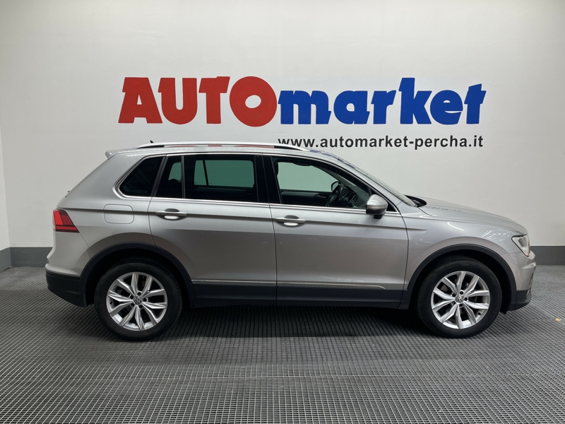 veicoli_scheda.php?AUTO_VEICOLODir=DESC&AUTO_VEICOLOOrder=SorterIDMARCA&IDVEICOLO=1S12135
